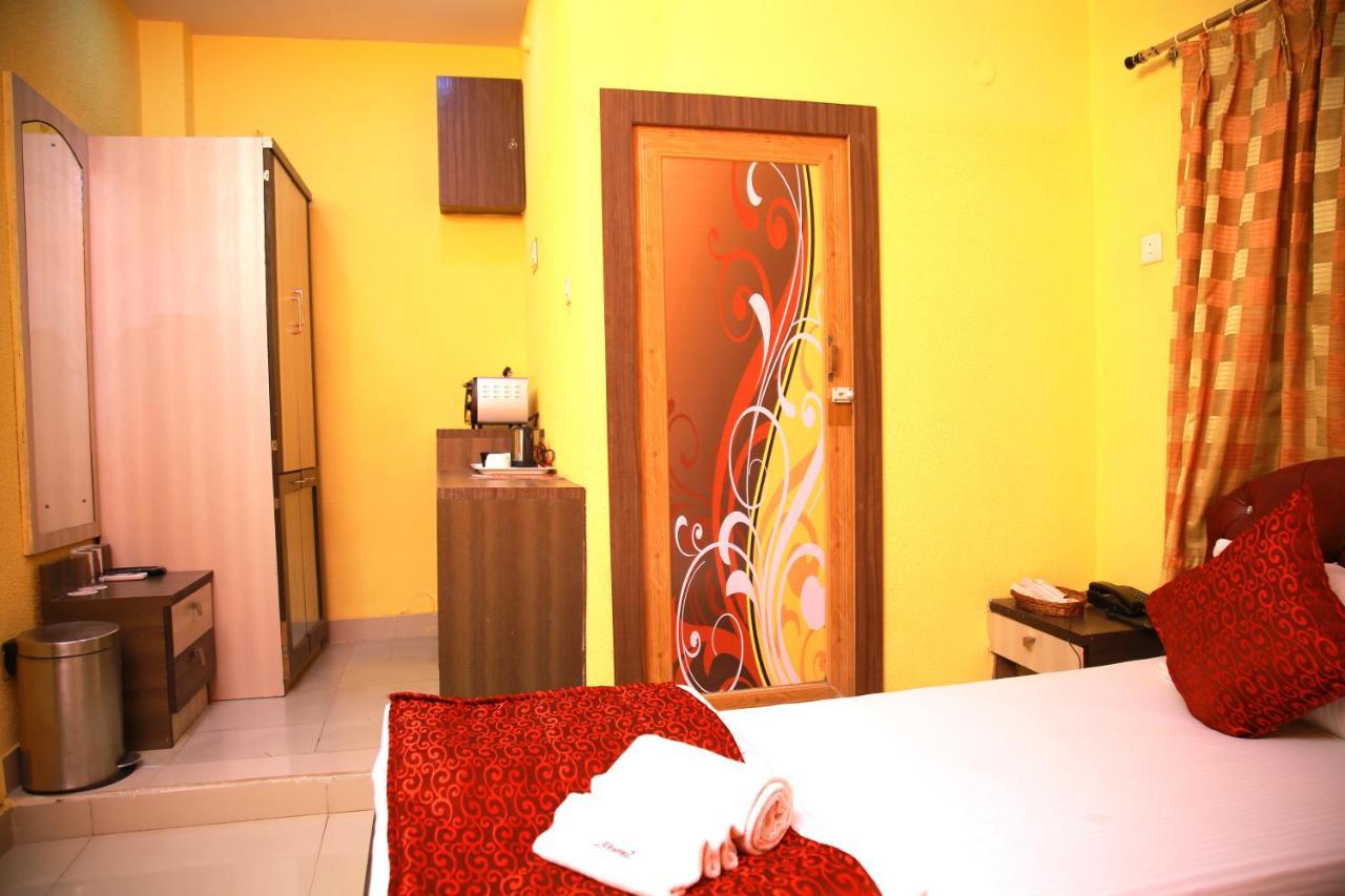 Babul Hotel Колката Екстер'єр фото