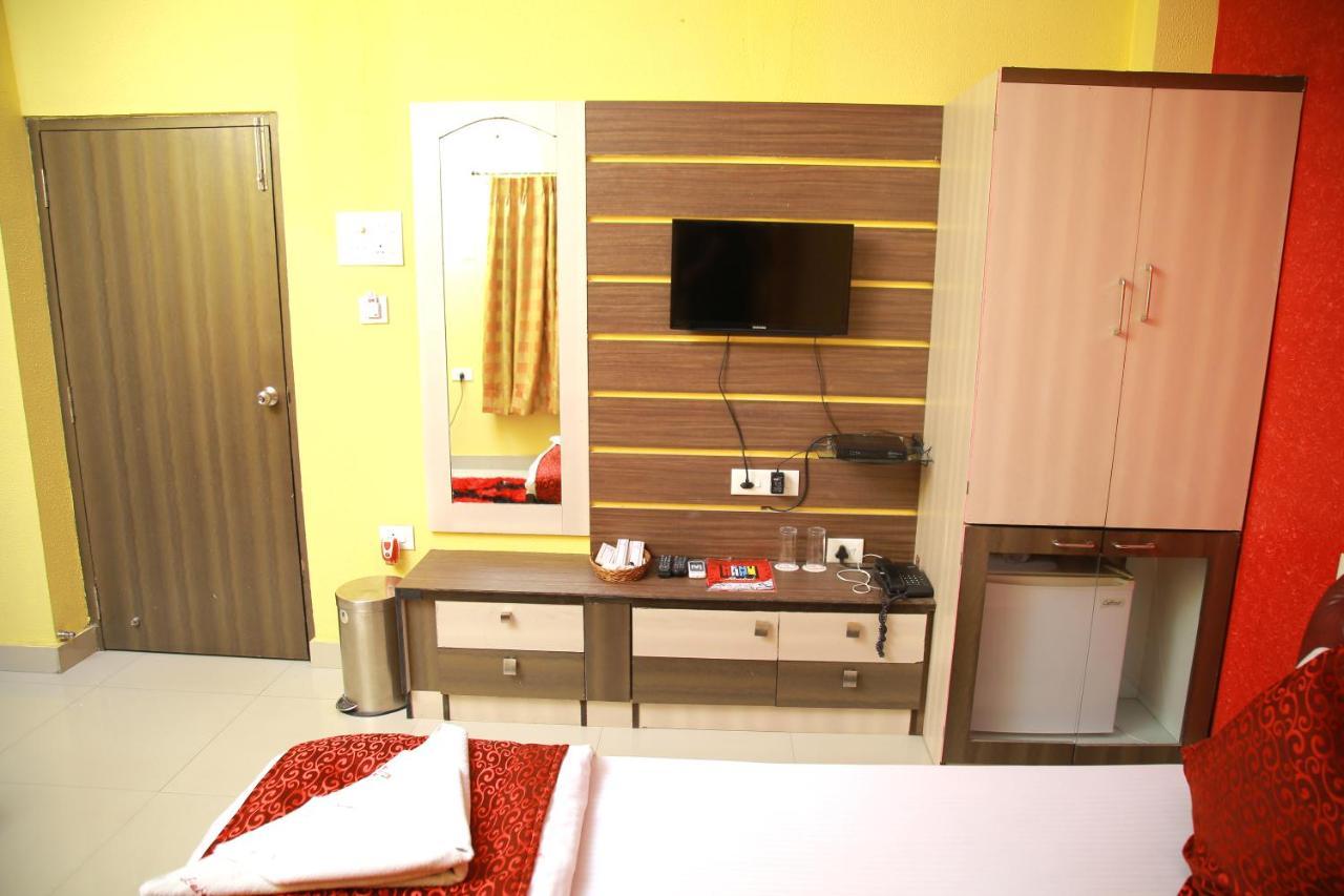 Babul Hotel Колката Екстер'єр фото